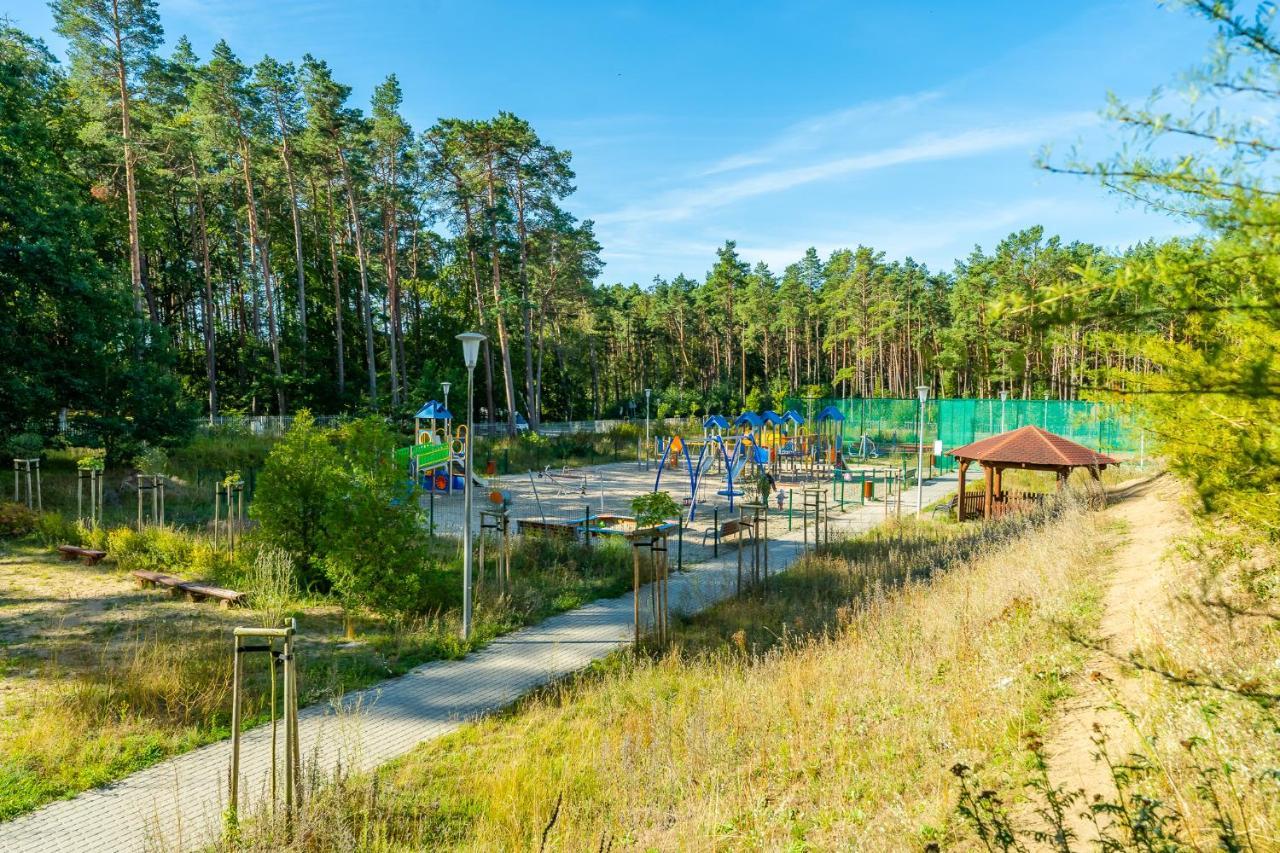 Aqua Marina Plaza-Basen Lägenhet Miedzyzdroje Exteriör bild